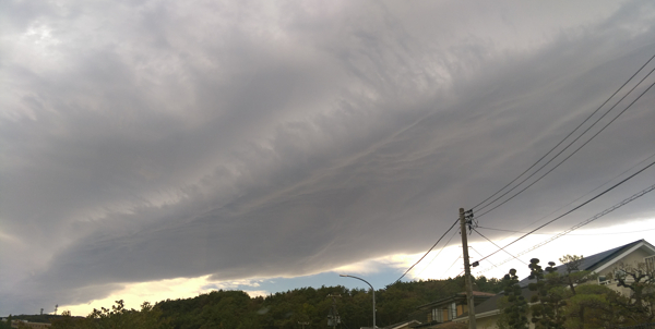 地震雲の投稿写真
