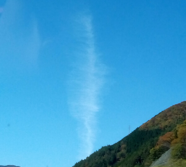 地震雲の投稿写真