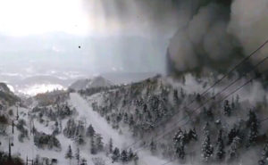 草津白根山噴火の写真