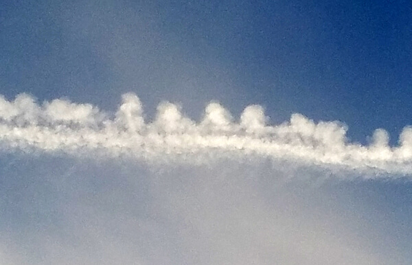 地震雲の投稿写真