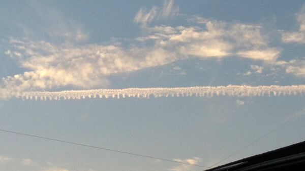 地震雲の投稿写真
