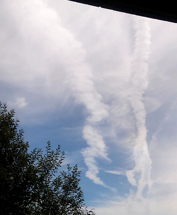 地震雲の投稿写真