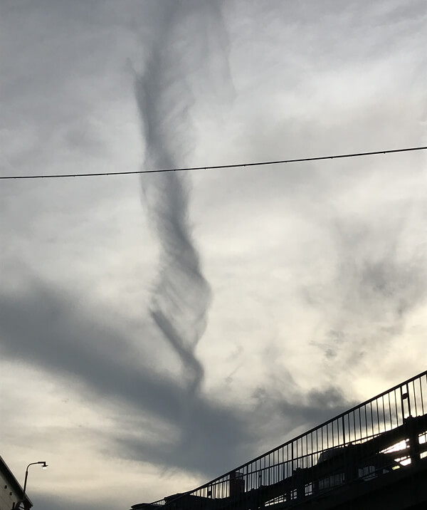 地震雲の投稿写真