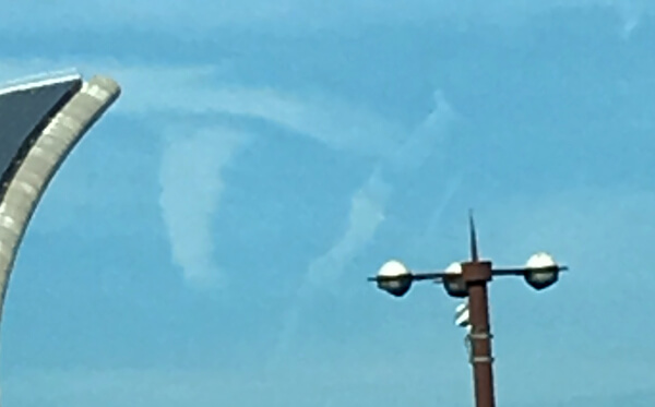 地震雲の投稿写真
