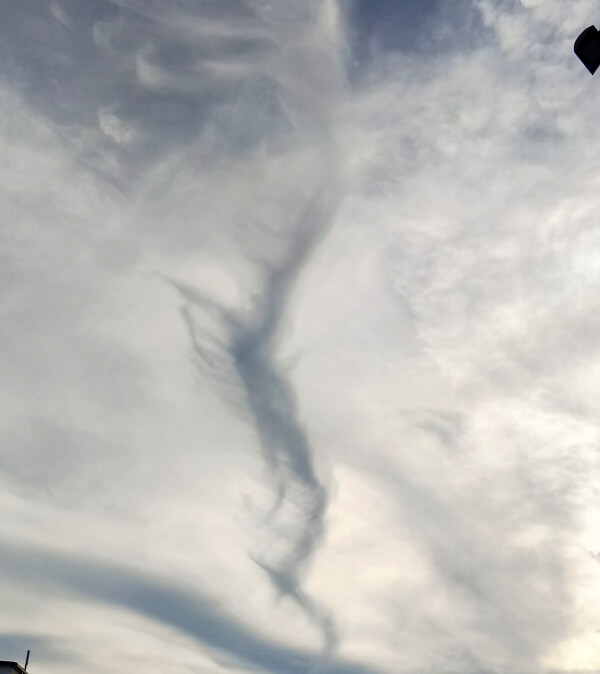 地震雲の投稿写真