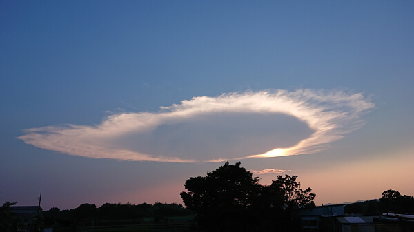 地震雲の投稿写真