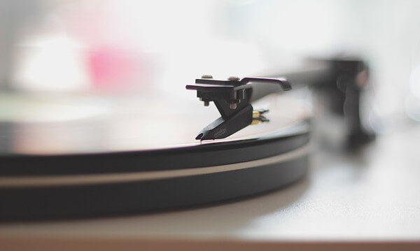 ターンテーブルの写真