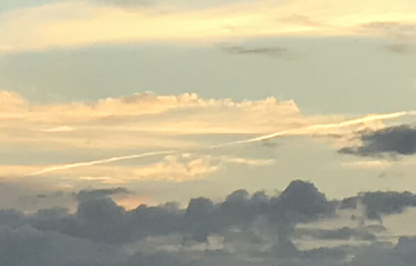 地震雲の投稿写真