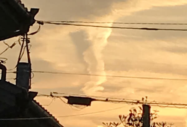 地震雲の投稿写真