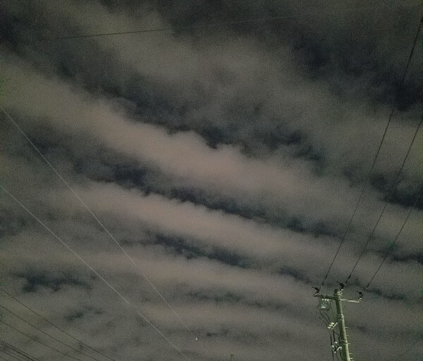 地震雲の投稿写真