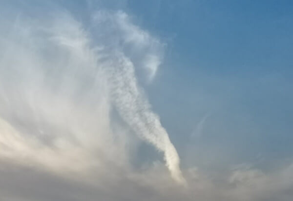 地震雲の投稿写真