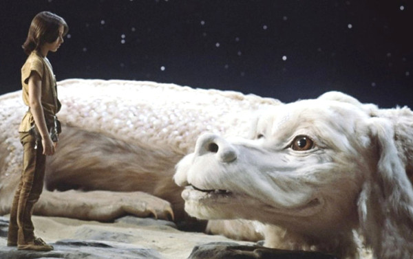 ネバーエンディングストーリーのファルコンの写真