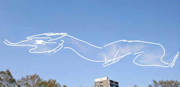 龍っぽい雲の投稿写真(ペン入れ)