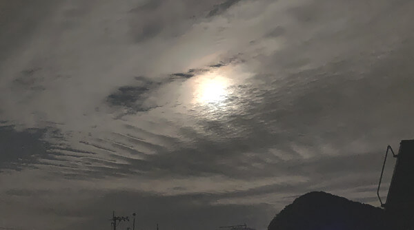地震雲の投稿写真