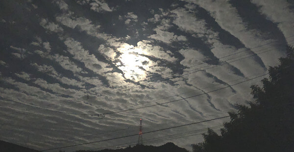 地震雲の投稿写真