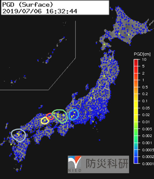 強震モニタの画像