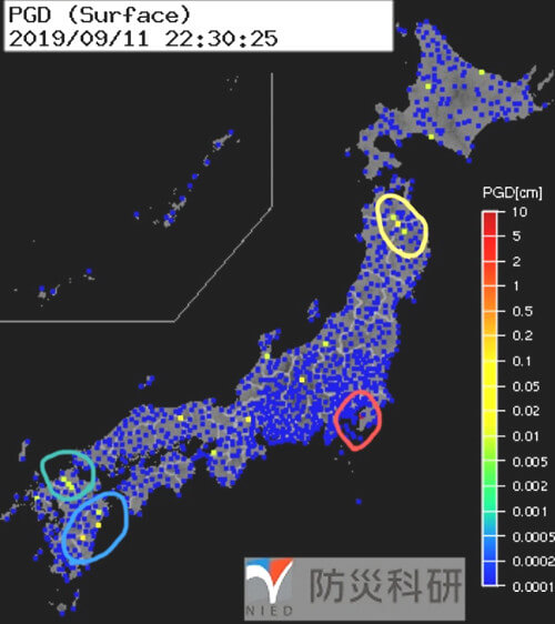 強震モニタの画像
