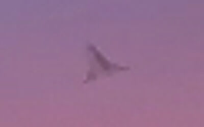 謎の飛行物体の写真