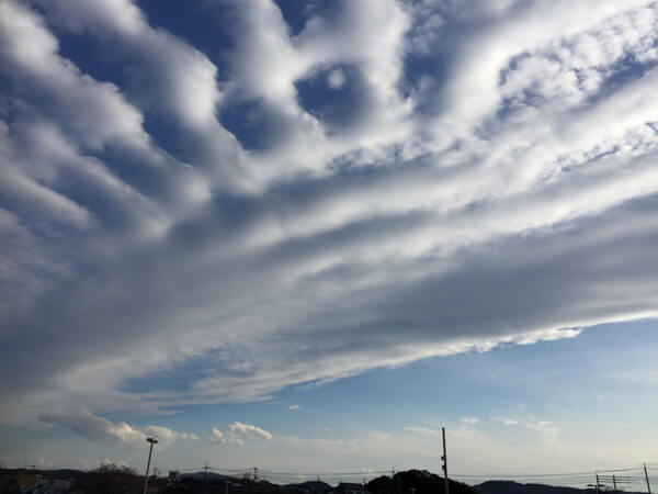 肋骨状形地震雲の写真