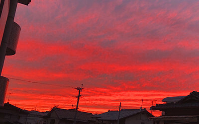 異常の赤い夕焼けの写真