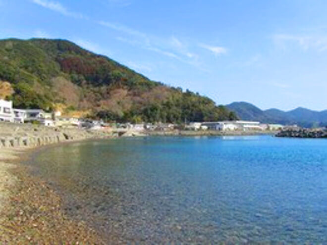 浅海井駅近くの海の写真