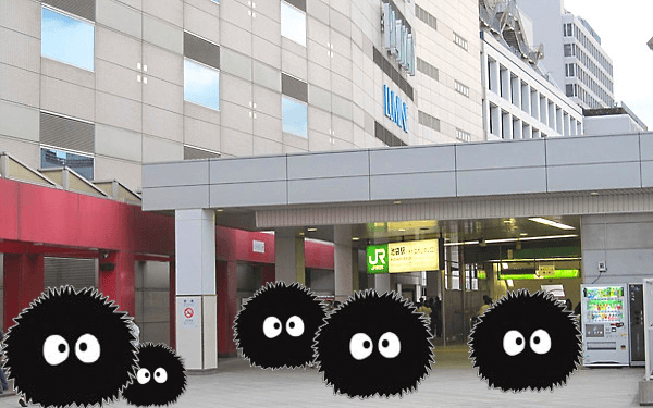 まっくろくろすけのイラスト