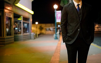 スーツ姿の男性の写真