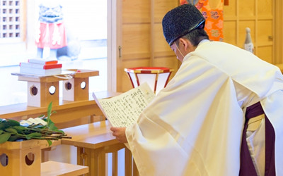 神主さんの写真