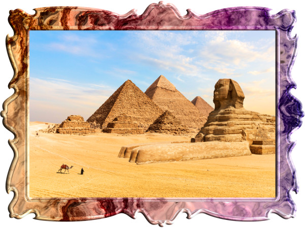 ピラミッドとスフィンスの写真