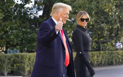 トランプ元大統領とメラニア夫人の写真