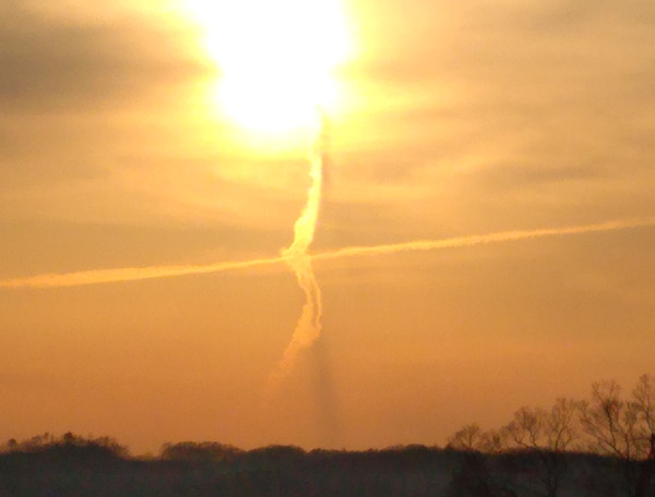 地震雲の投稿写真