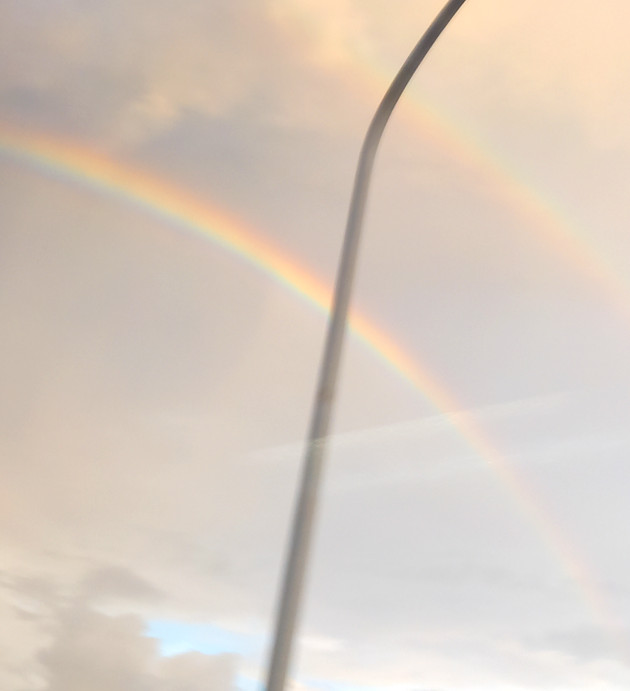 ダブルレインボーの写真
