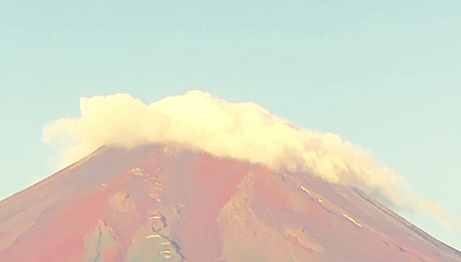 龍神雲の投稿写真