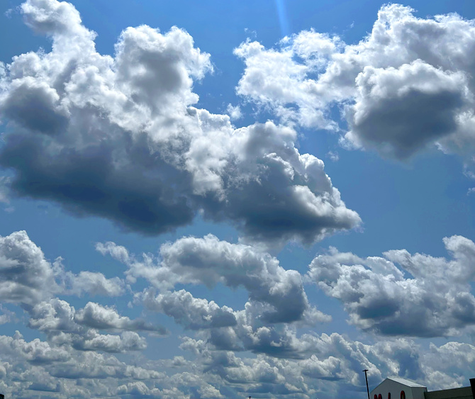 龍神雲の投稿写真