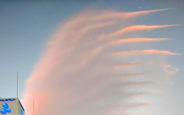 地震雲の投稿写真