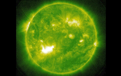 太陽フレアの画像